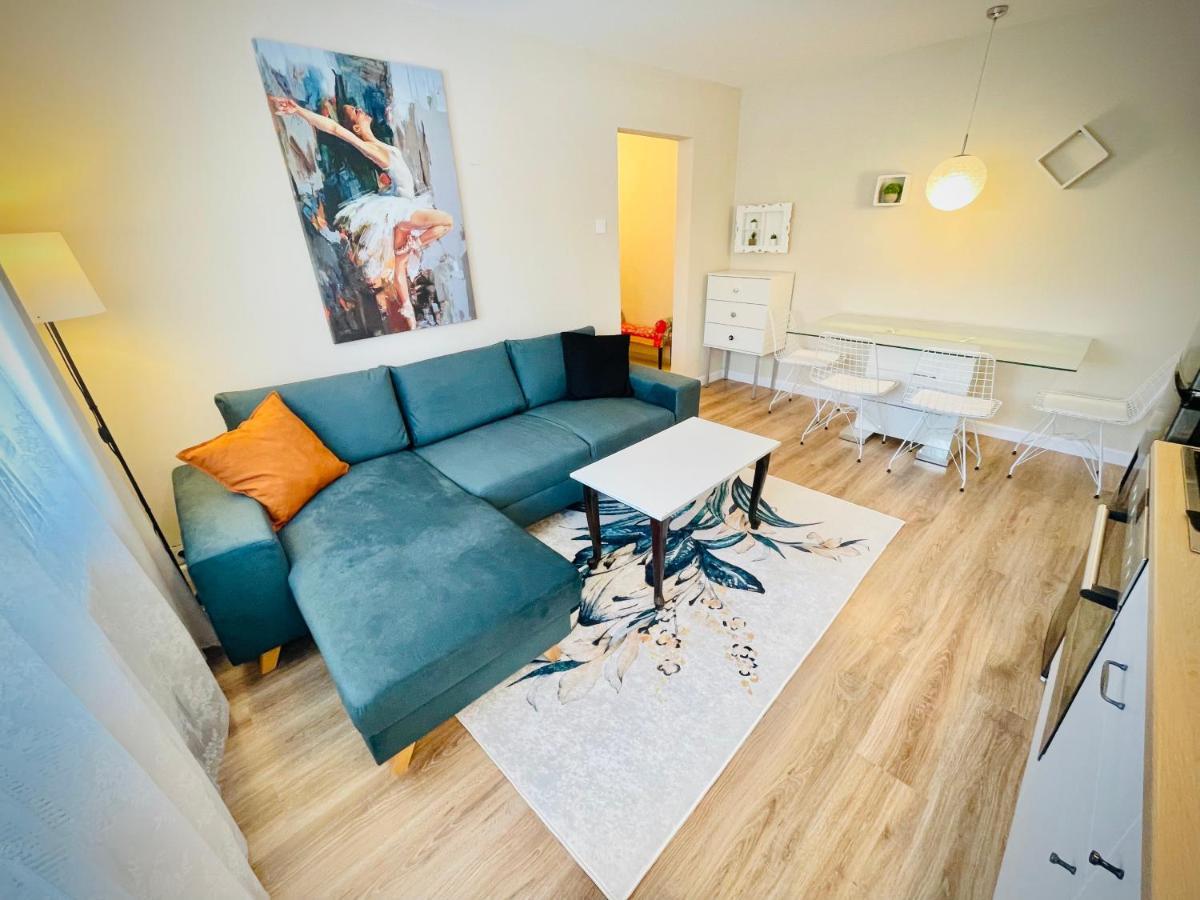Apartment Place To Stay-self Check In-24h