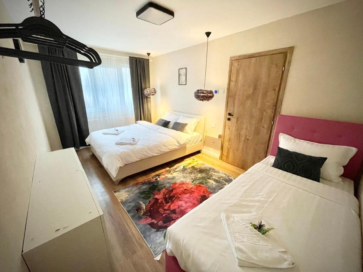 Place To Stay-self Check In-24h Apartment